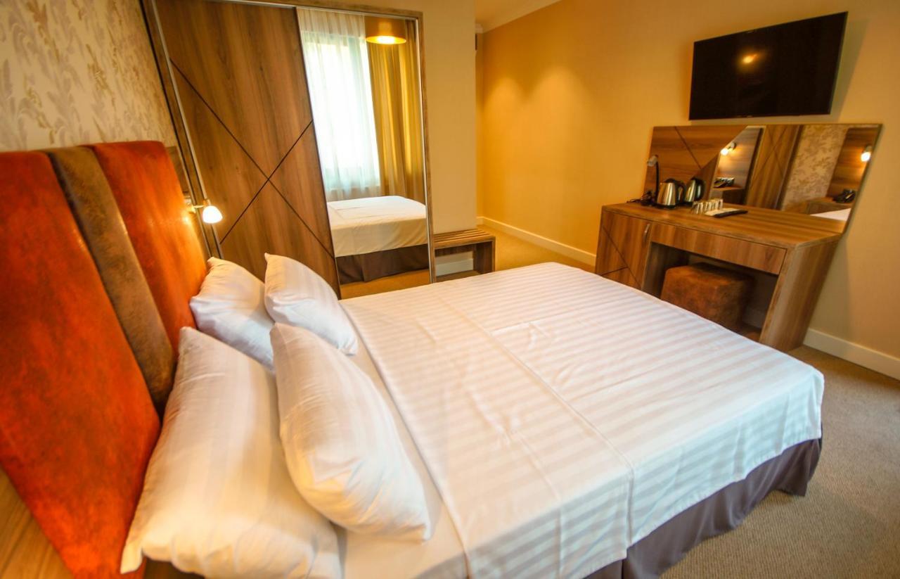 Hotel Montana Kvariati Eksteriør billede